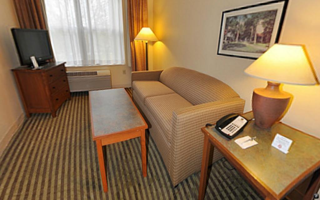 Norwood Inn And Suites Chaska Room photo