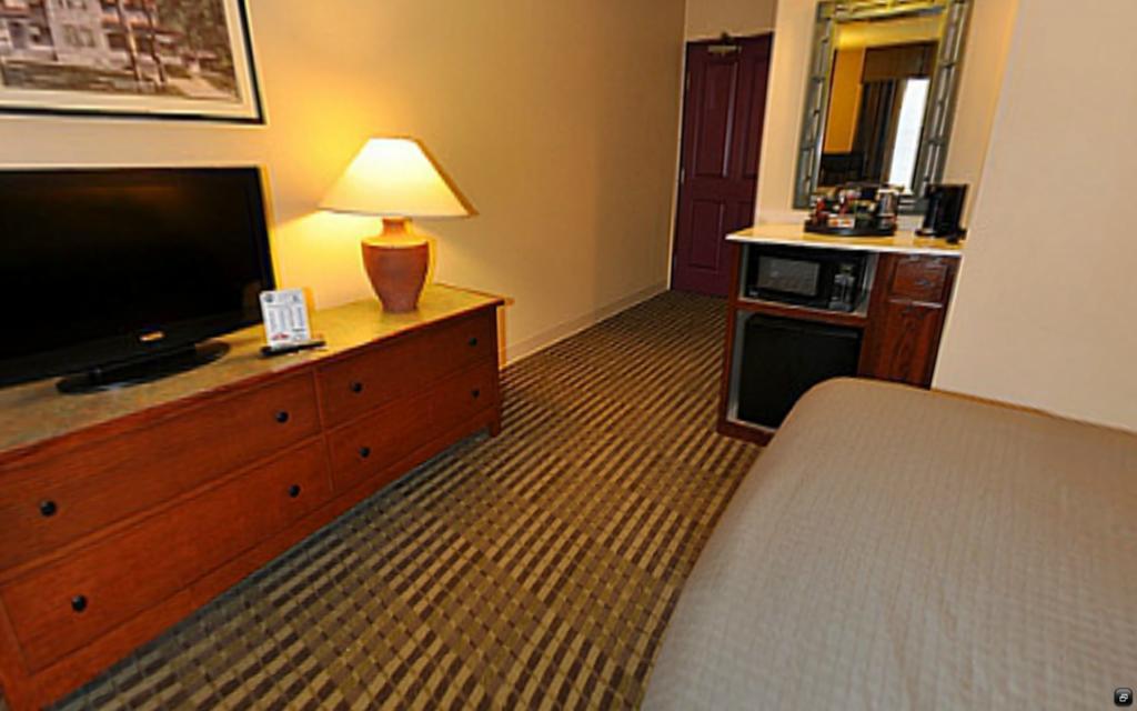 Norwood Inn And Suites Chaska Room photo
