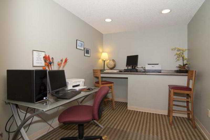 Norwood Inn And Suites Chaska Facilities photo